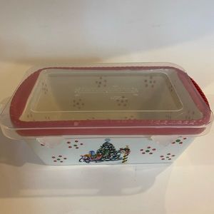 Temptations Mini Holiday Christmas Loaf Dish